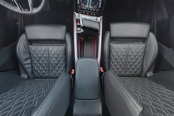 Audi Q8 e-tron 14 of 30