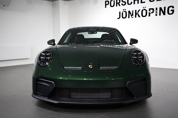 Porsche 911 GT3 8 of 24