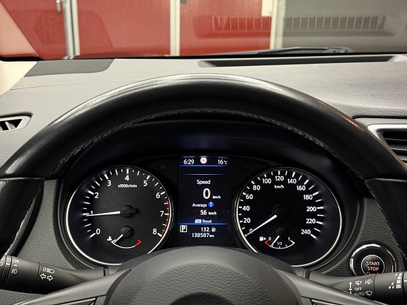 Nissan Qashqai 9 of 17