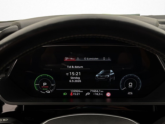 Audi e-tron 18 of 30