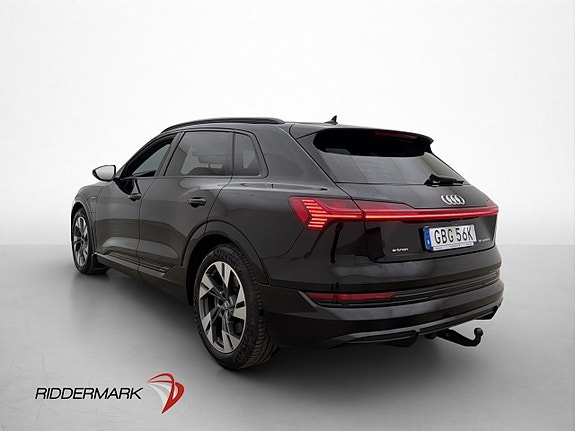 Audi e-tron 9 of 30
