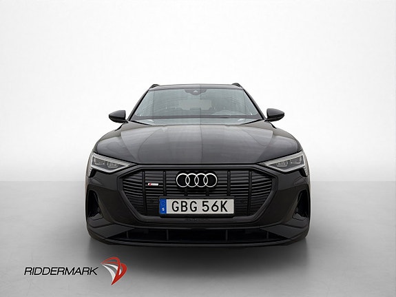 Audi e-tron 3 of 30