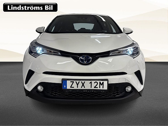 Toyota C-HR 9 of 22