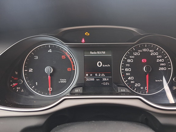 Audi A4 4 of 7