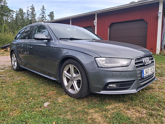 Audi A4 2 of 7