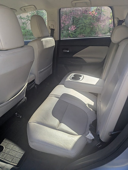 Mitsubishi Outlander 6 of 6