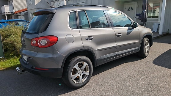 Volkswagen Tiguan 4 of 7