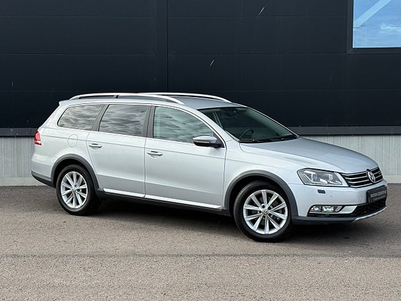 Volkswagen Passat Alltrack 5 of 21