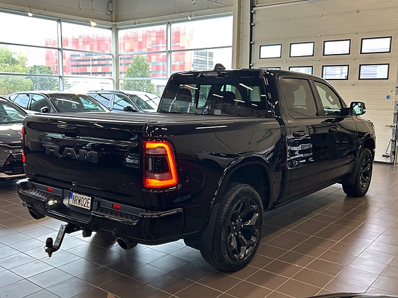 RAM 1500 8 of 30