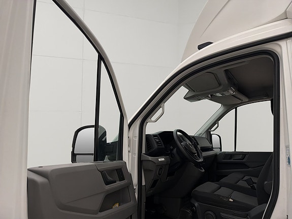 Volkswagen Crafter 17 of 30