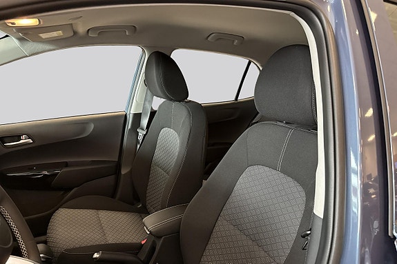 Kia Picanto 9 of 14