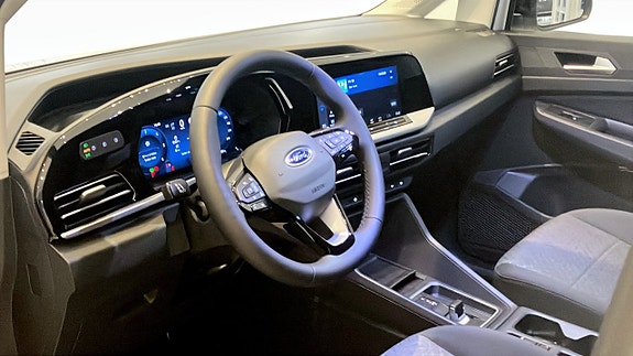 Ford Transit Connect 7 of 12