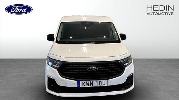 Ford Transit Connect 3 of 12