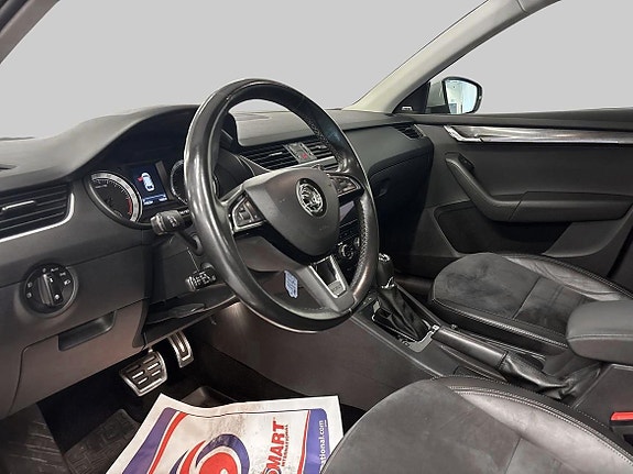 Skoda Octavia Scout 13 of 19