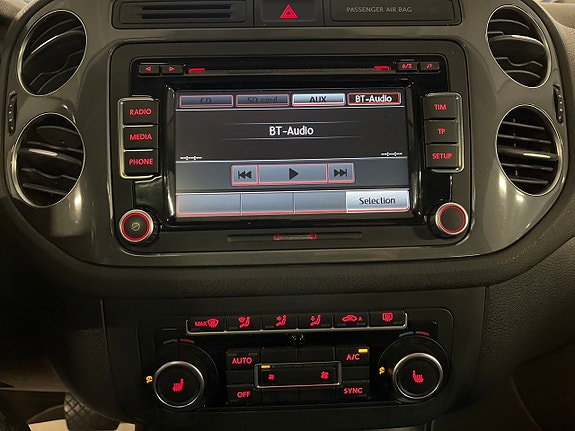 Volkswagen Tiguan 14 of 18