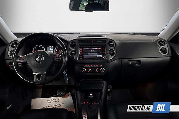 Volkswagen Tiguan 2 of 18