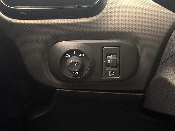 Citroen C4 Cactus 28 of 28