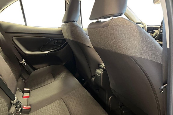 Toyota Yaris Cross 9 of 21