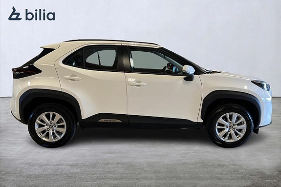 Toyota Yaris Cross 18 of 21