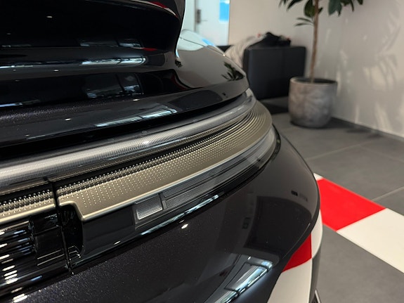 Porsche 911 Turbo S 9 of 26