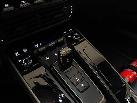 Porsche 911 Turbo S 19 of 26