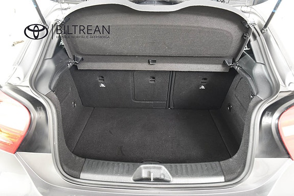 Mercedes-Benz A180 9 of 13