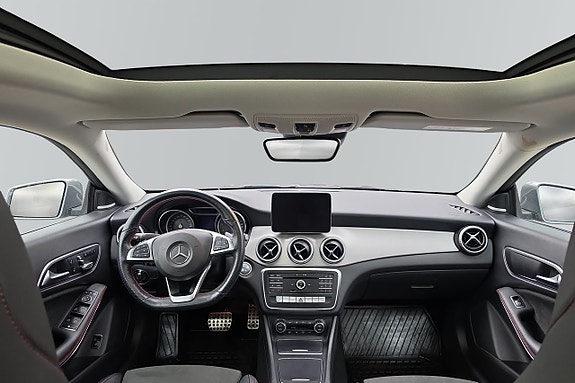 Mercedes-Benz CLA200 10 of 10