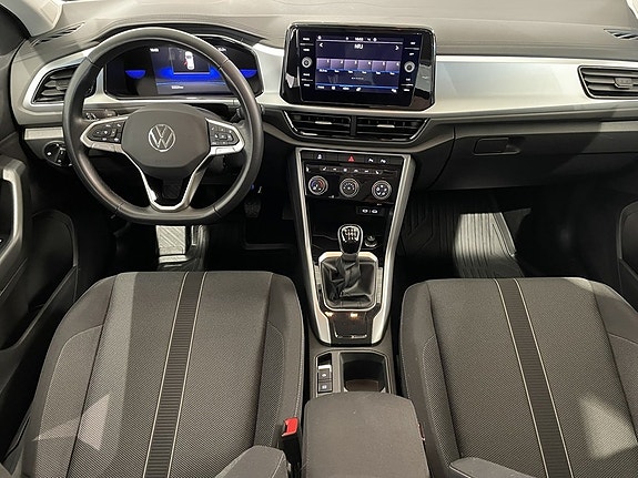 Volkswagen T-Roc 20 of 29