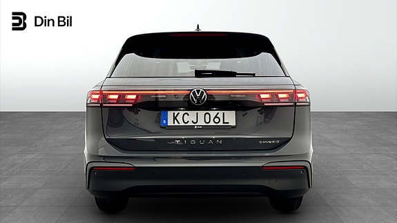 Volkswagen Tiguan 5 of 19