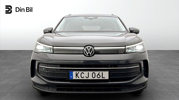 Volkswagen Tiguan 4 of 19