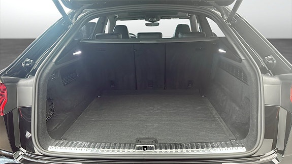 Audi Q8 13 of 13