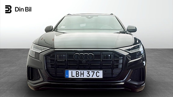 Audi Q8 4 of 13