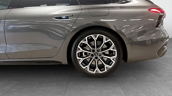 Audi A6 6 of 12