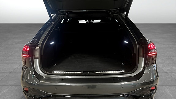 Audi A6 12 of 12