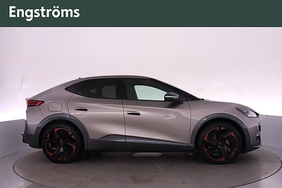 Cupra Tavascan 3 of 25