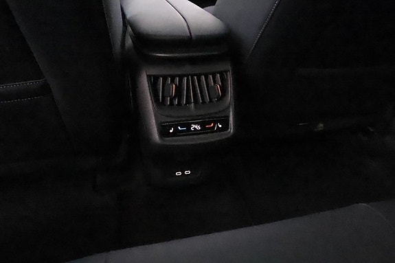 Cupra Tavascan 24 of 25