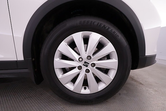 Seat Arona 12 of 21