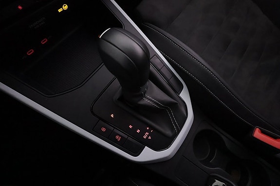 Seat Arona 20 of 21