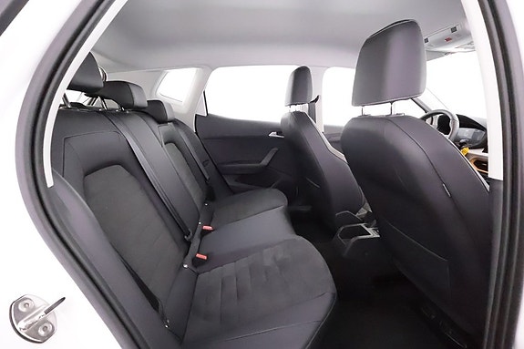 Seat Arona 10 of 21