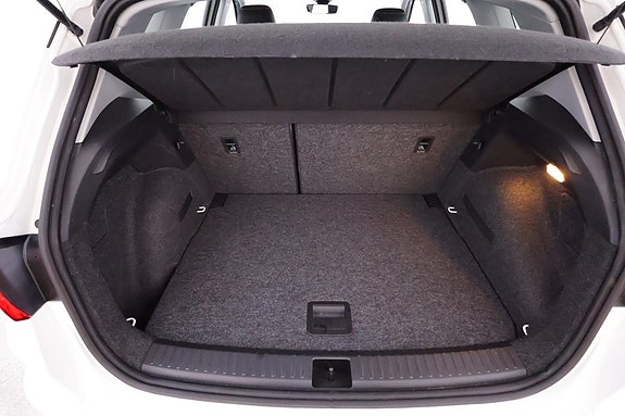 Seat Arona 9 of 21
