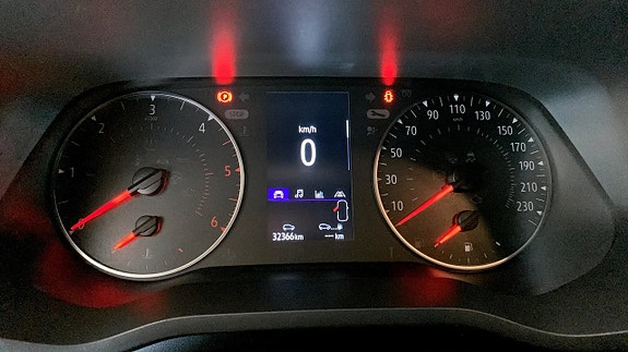 Renault Trafic 14 of 17