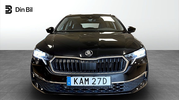 Skoda Octavia 4 of 12