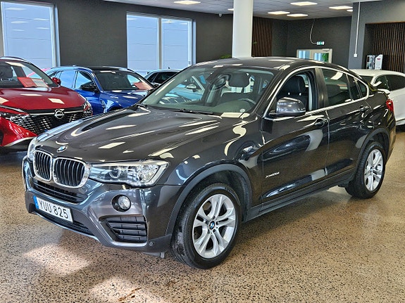 BMW X4 3 of 21