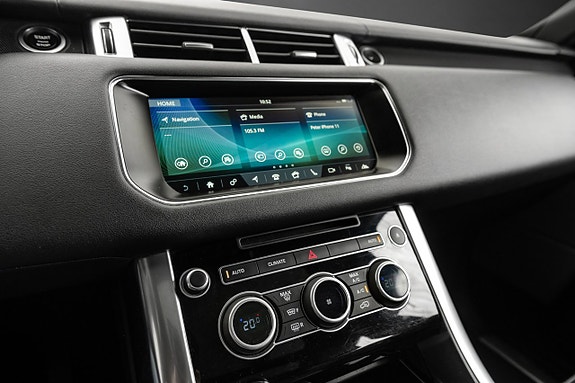 Land Rover Range Rover Sport 13 of 21