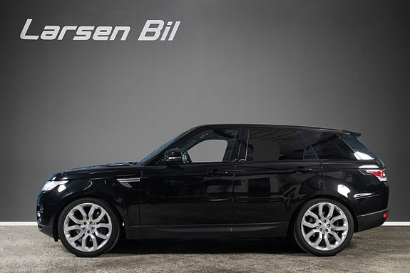 Land Rover Range Rover Sport 3 of 21