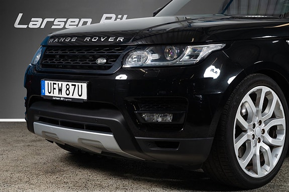 Land Rover Range Rover Sport 19 of 21