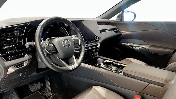 Lexus RX350h 7 of 17