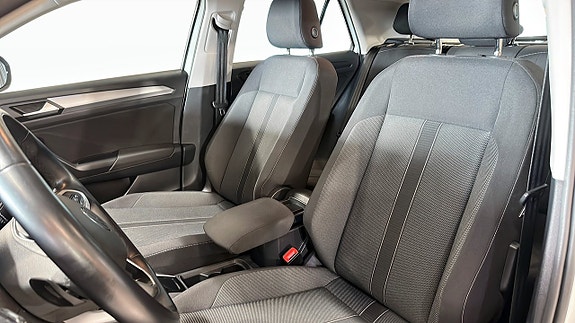 Volkswagen T-Roc 8 of 20
