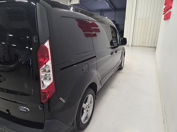 Ford Transit Connect 6 of 10