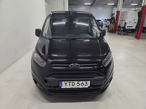 Ford Transit Connect 2 of 10